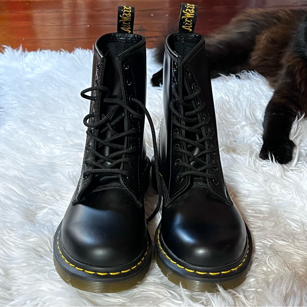NWOT Dr. Martens OG 1460 Black Combat Boots Size 7 - Picture 6 of 7